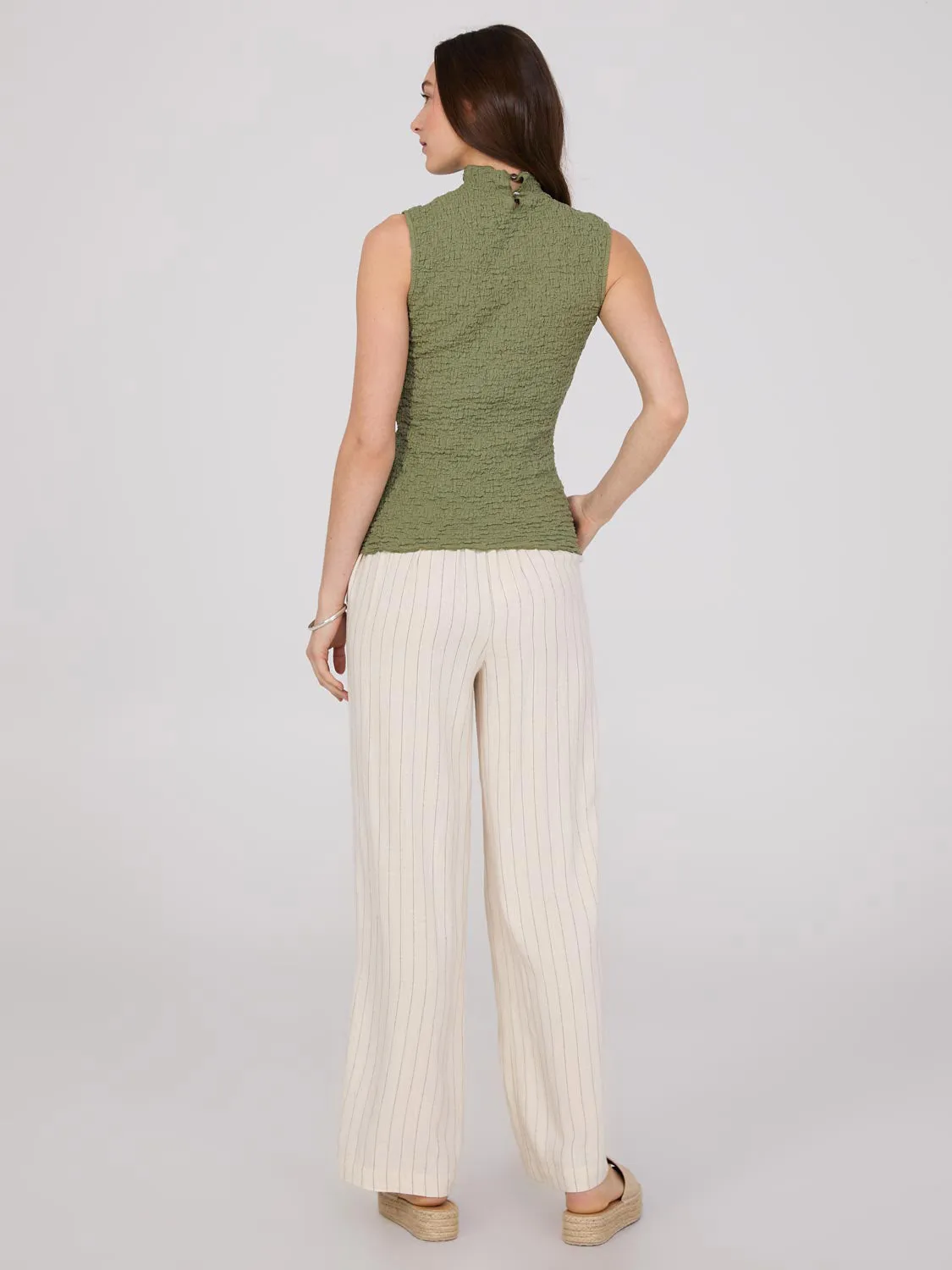 Sleeveless Textured Mock Neck Top sold by Suzy Shier product image thumbnail 5