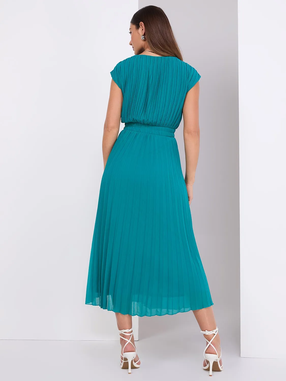 Pleated Dolman Sleeve Midi Dress sold by Suzy Shier product image thumbnail 5