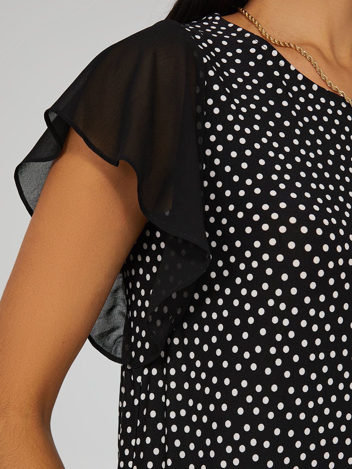 Printed 2-Fer Chiffon Crew Neck Top sold by Suzy Shier product image thumbnail 5