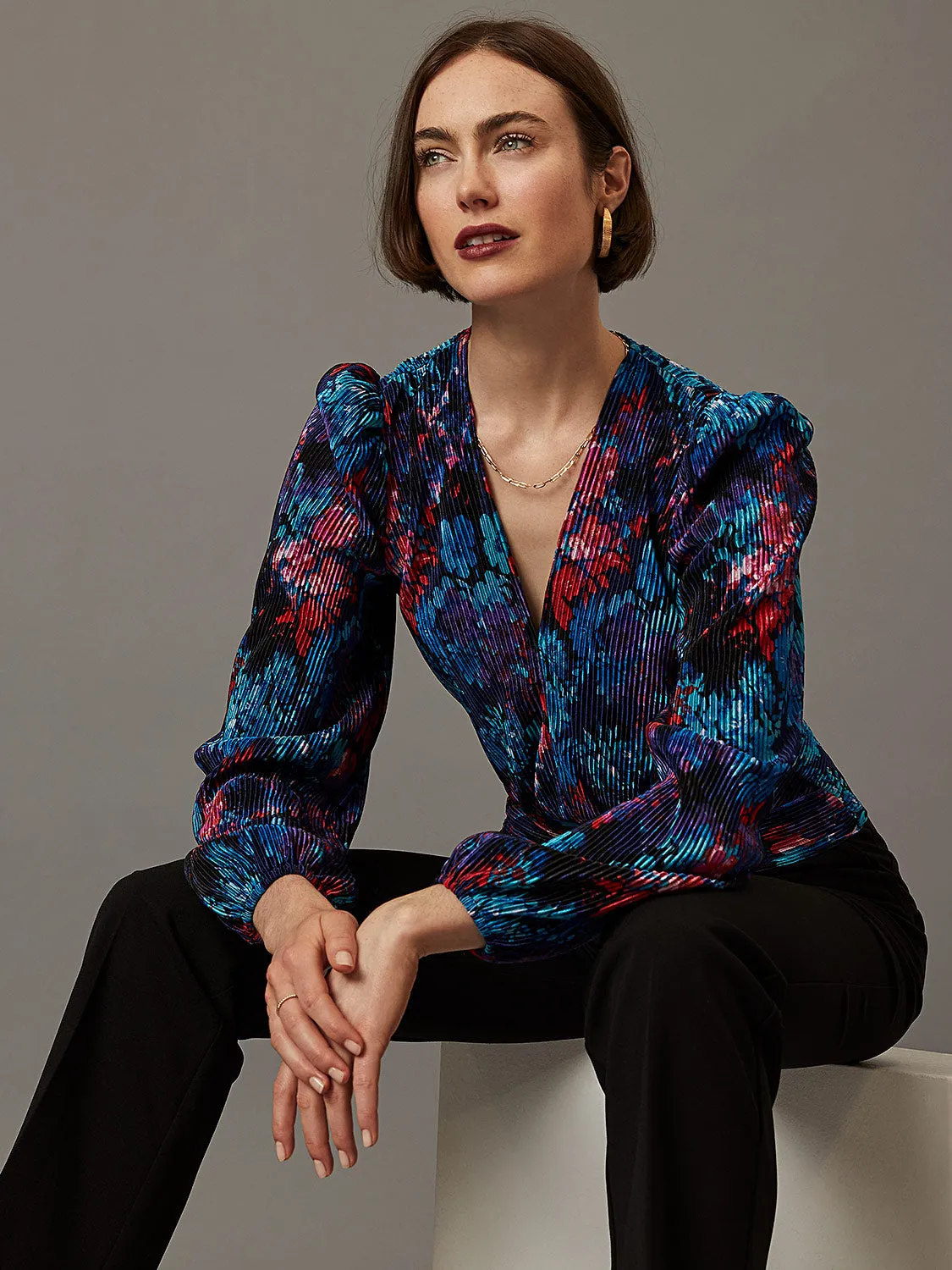Floral Print V-Neck Plisse Long Sleeve Top sold by Suzy Shier