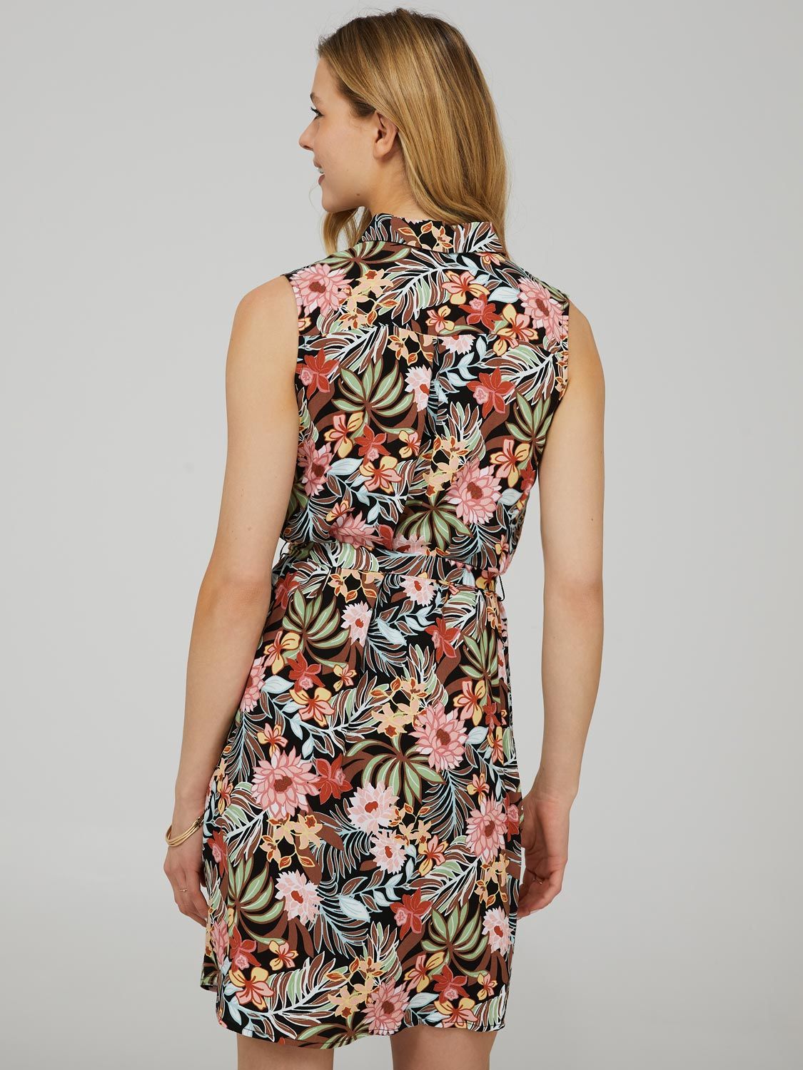 Floral Print Sleeveless Shirt Dress sold by Suzy Shier product image thumbnail 5