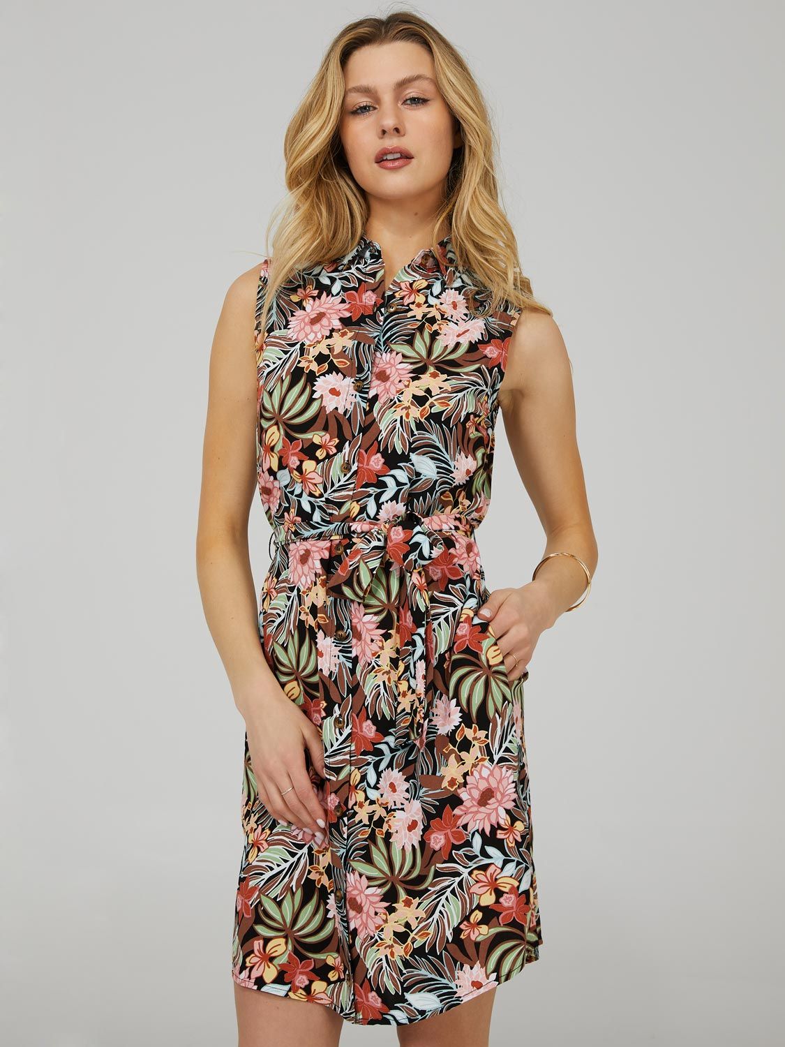 Floral Print Sleeveless Shirt Dress sold by Suzy Shier product image thumbnail 3