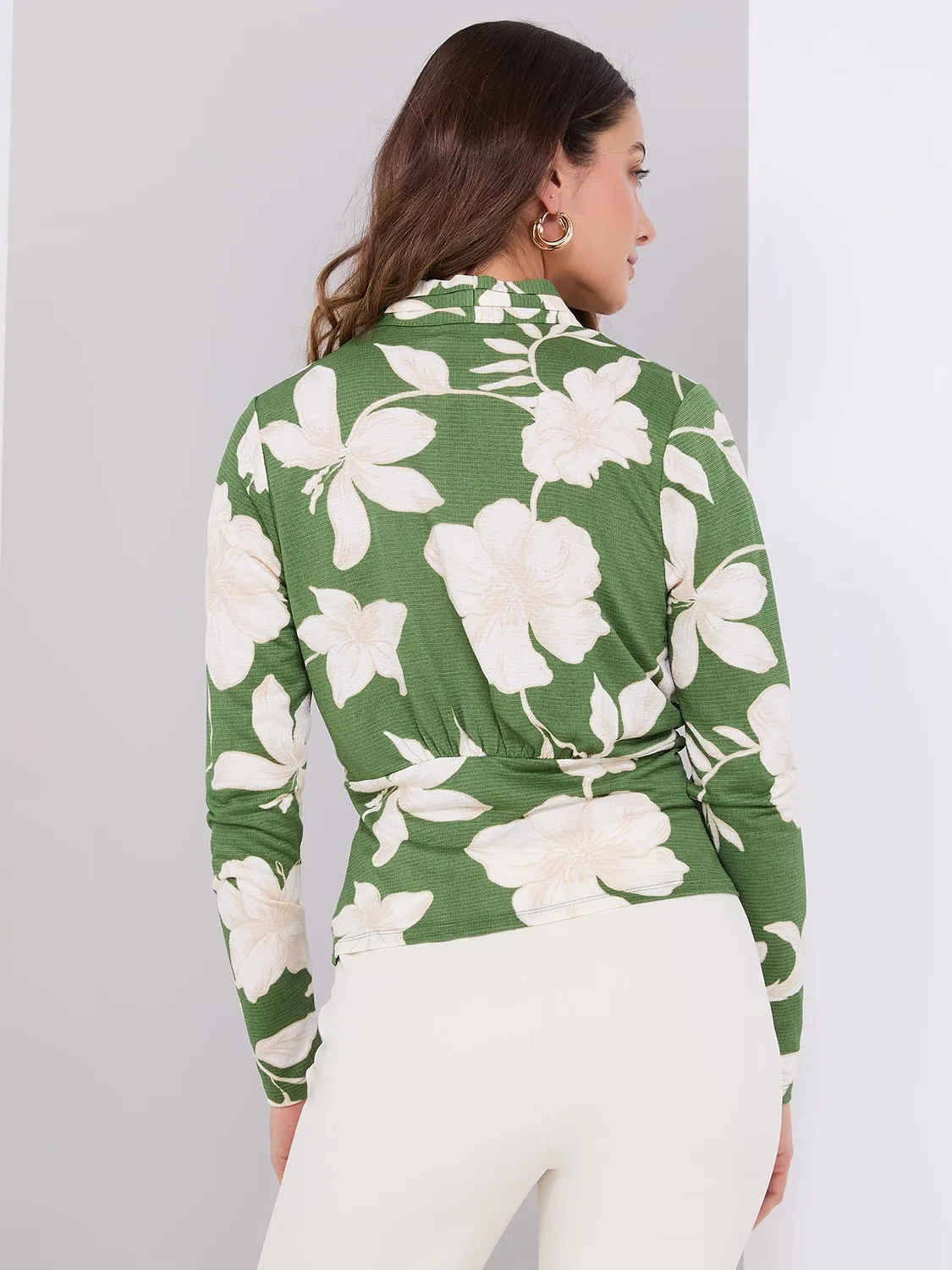 Textured Floral Print Pleated V-Neck Top sold by Suzy Shier product image thumbnail 5