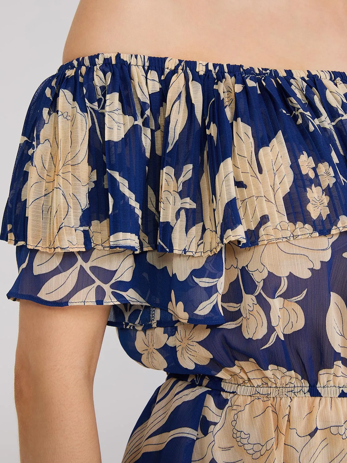 Floral Print Off-The-Shoulder Peplum Top sold by Suzy Shier product image thumbnail 3