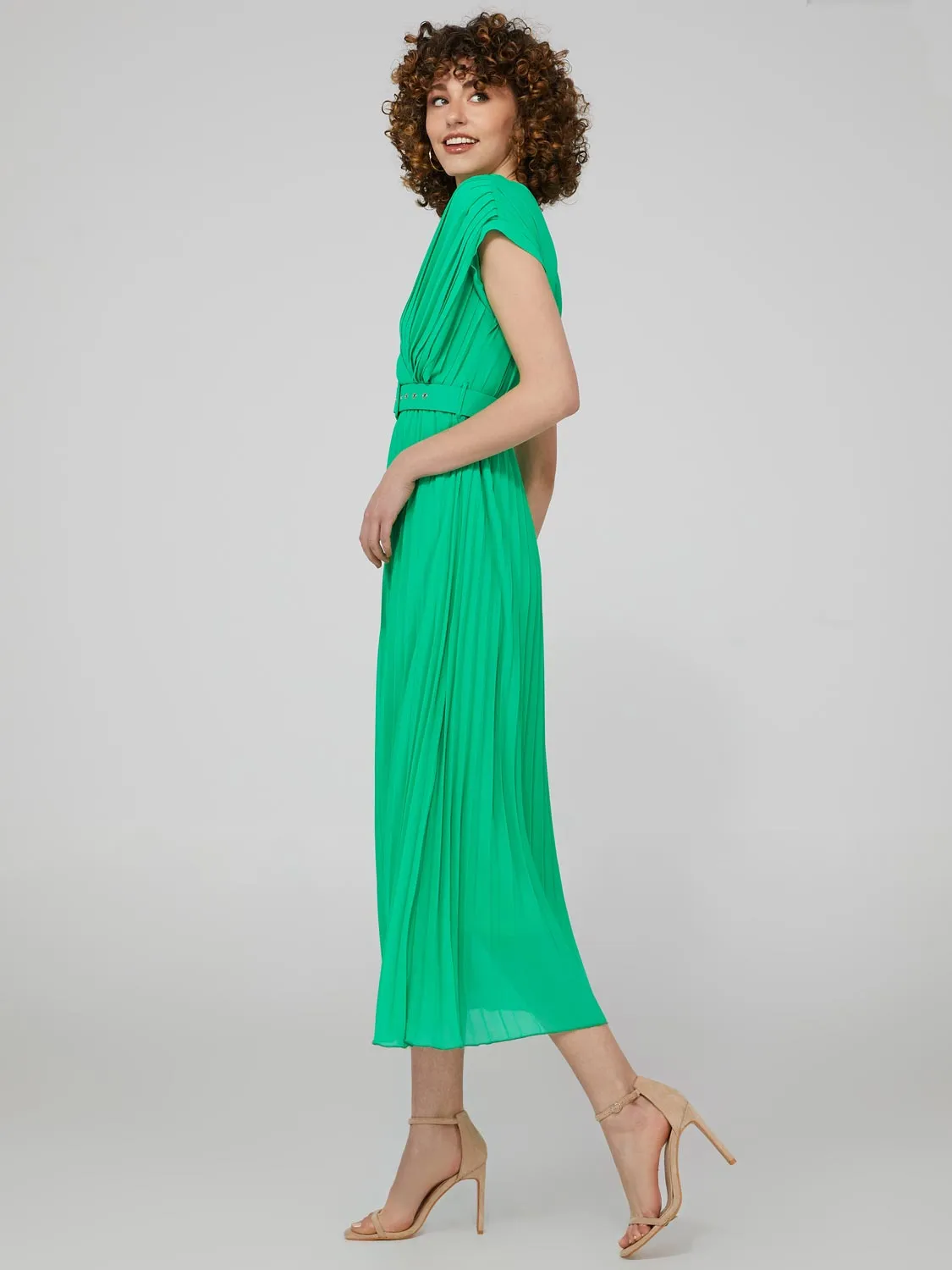 Pleated Crossover Dolman Sleeve Maxi Dress With Belt sold by Suzy Shier product image thumbnail 4