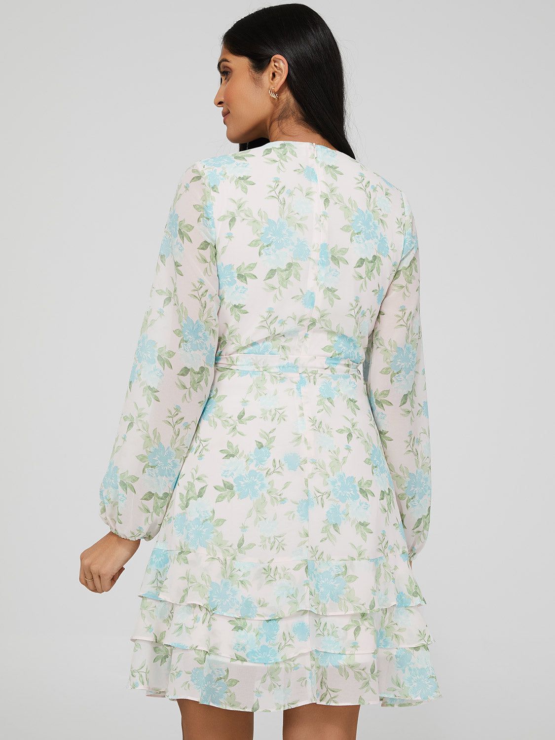 Printed Chiffon Crossover Dress With Ruffle Details sold by Suzy Shier product image thumbnail 5