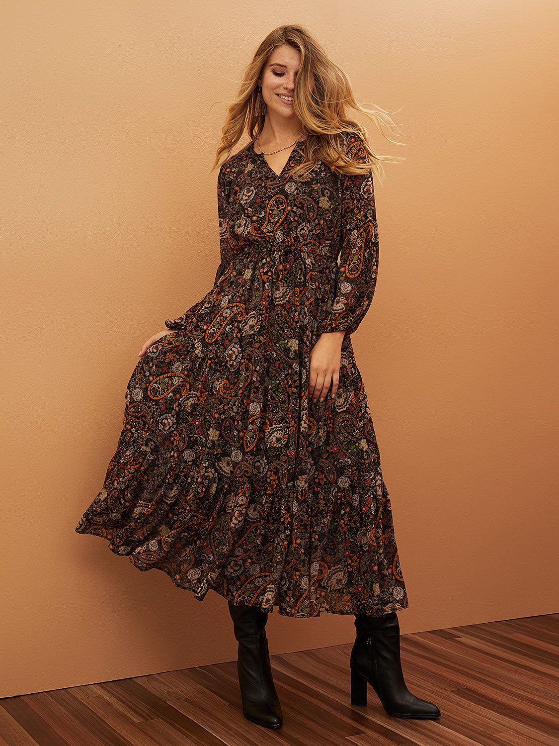Paisley Print Split Neck Maxi Dress With 2-Tier Skirt sold by Suzy Shier