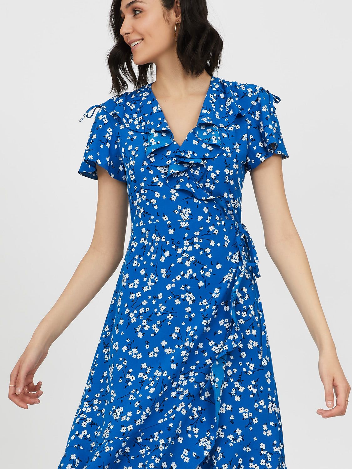 Floral Flutter Sleeve Wrap Dress sold by Suzy Shier product image thumbnail 3