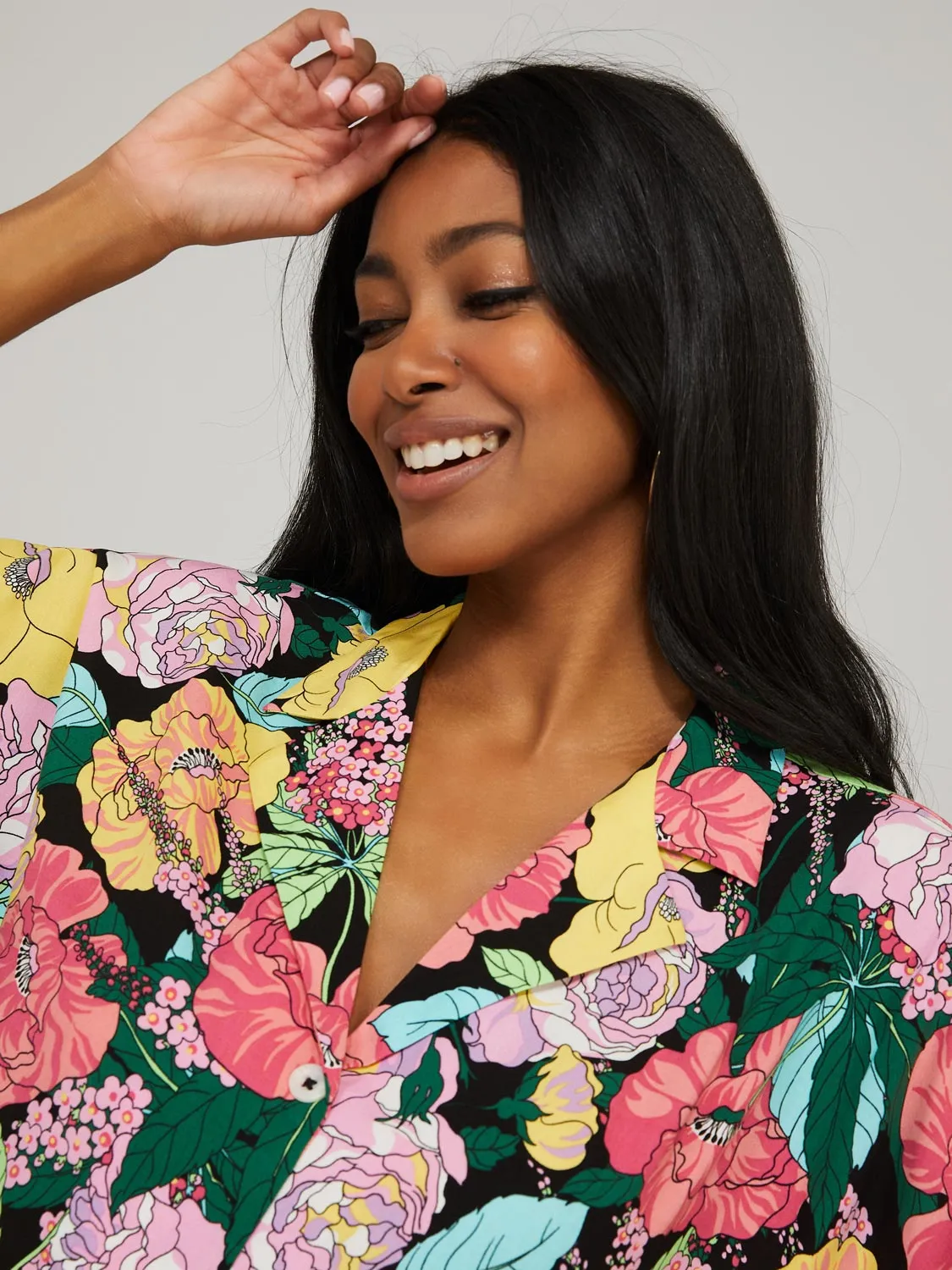 Floral Print Short Sleeve Button-Front Resort Shirt sold by Suzy Shier product image thumbnail 2