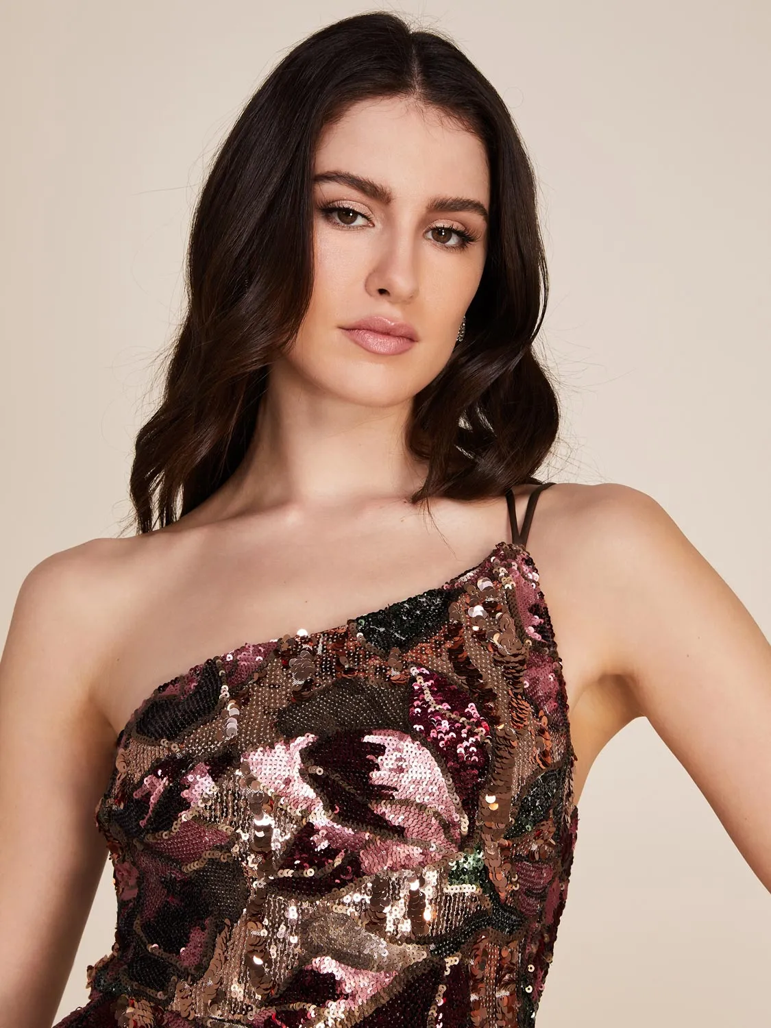 One-Shoulder Allover Patterned Sequin Gown sold by Suzy Shier product image thumbnail 4