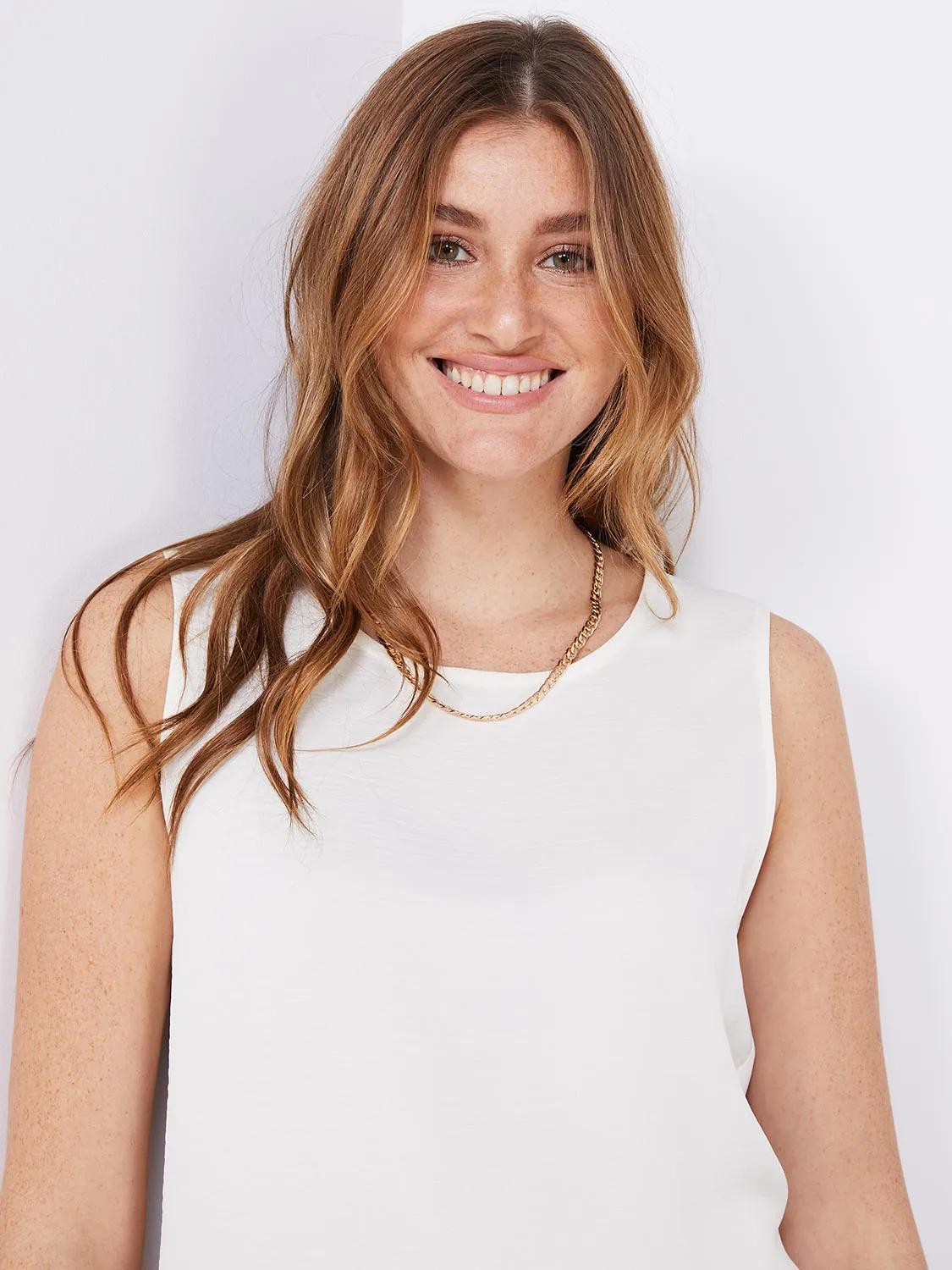 Sleeveless Textured Blouse sold by Suzy Shier product image thumbnail 2