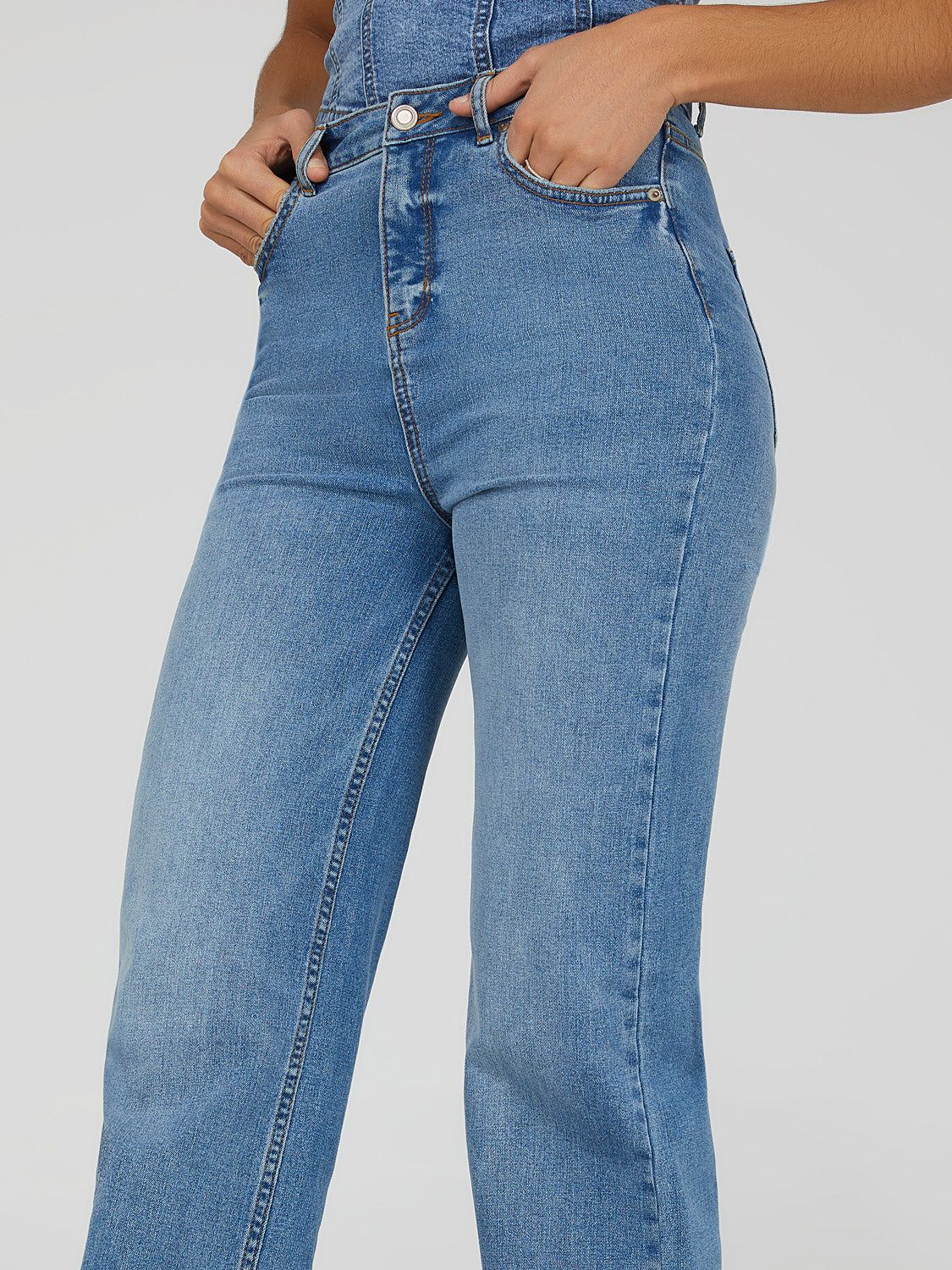 Wide Leg High Rise Jeans sold by Suzy Shier product image thumbnail 2