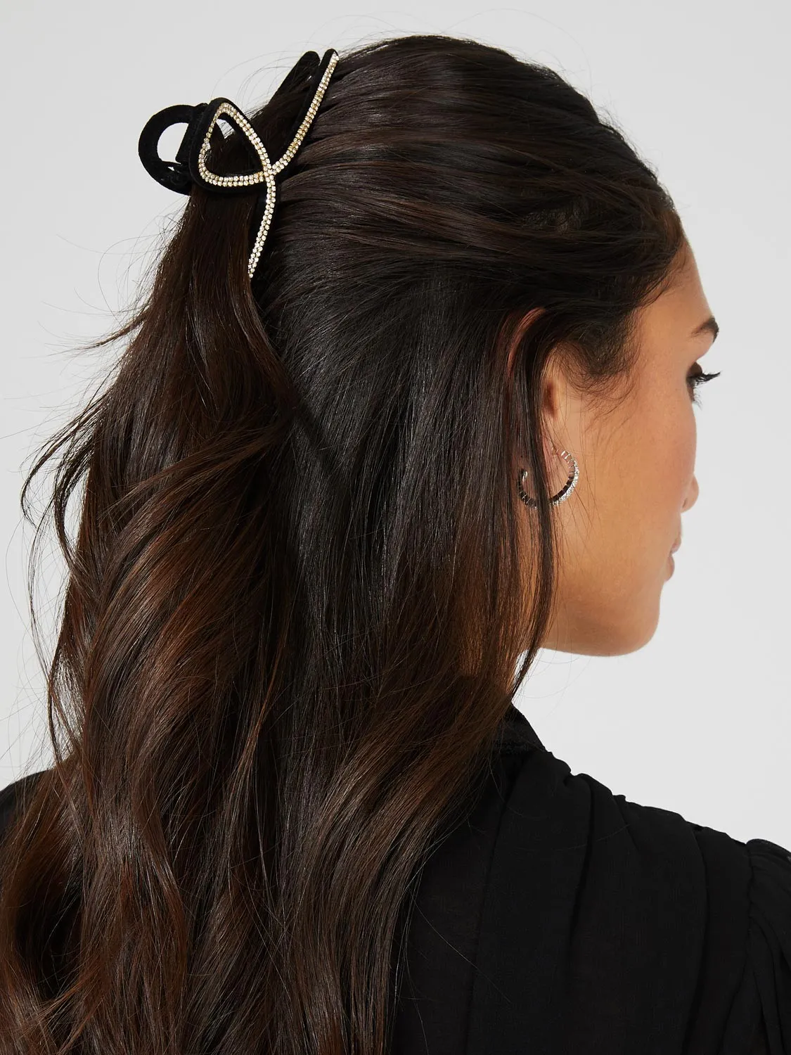 Rhinestone Velvet Claw Clip sold by Suzy Shier product image thumbnail 2