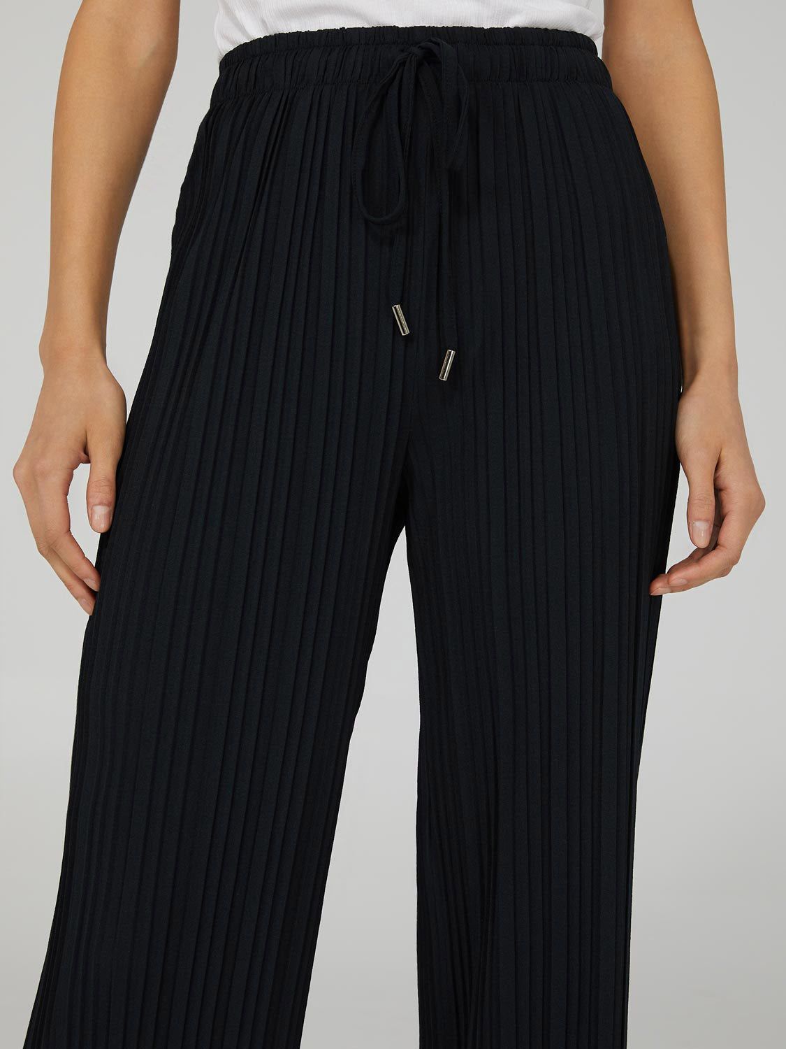 High-Rise Pleated Palazzo Pant sold by Suzy Shier product image thumbnail 7