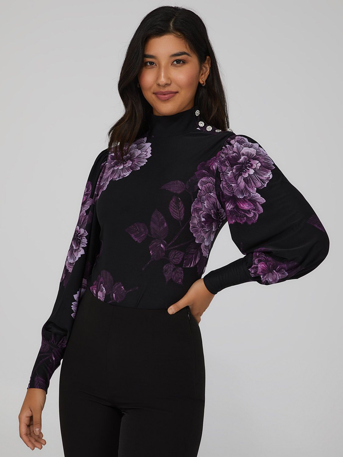 Floral Balloon Sleeve Top sold by Suzy Shier product image thumbnail 3