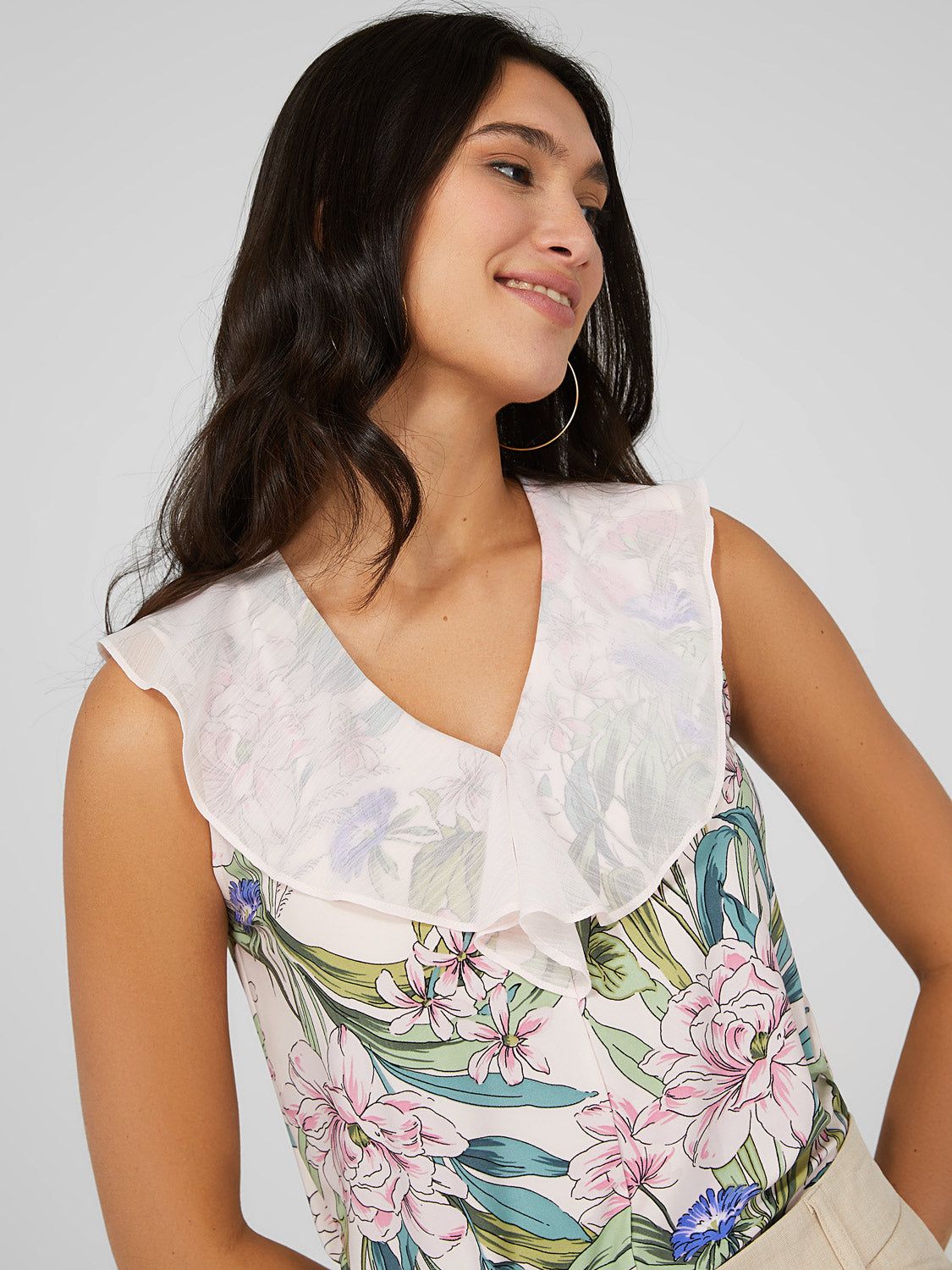 Printed Front Ruffle V-Neck Top sold by Suzy Shier product image thumbnail 2