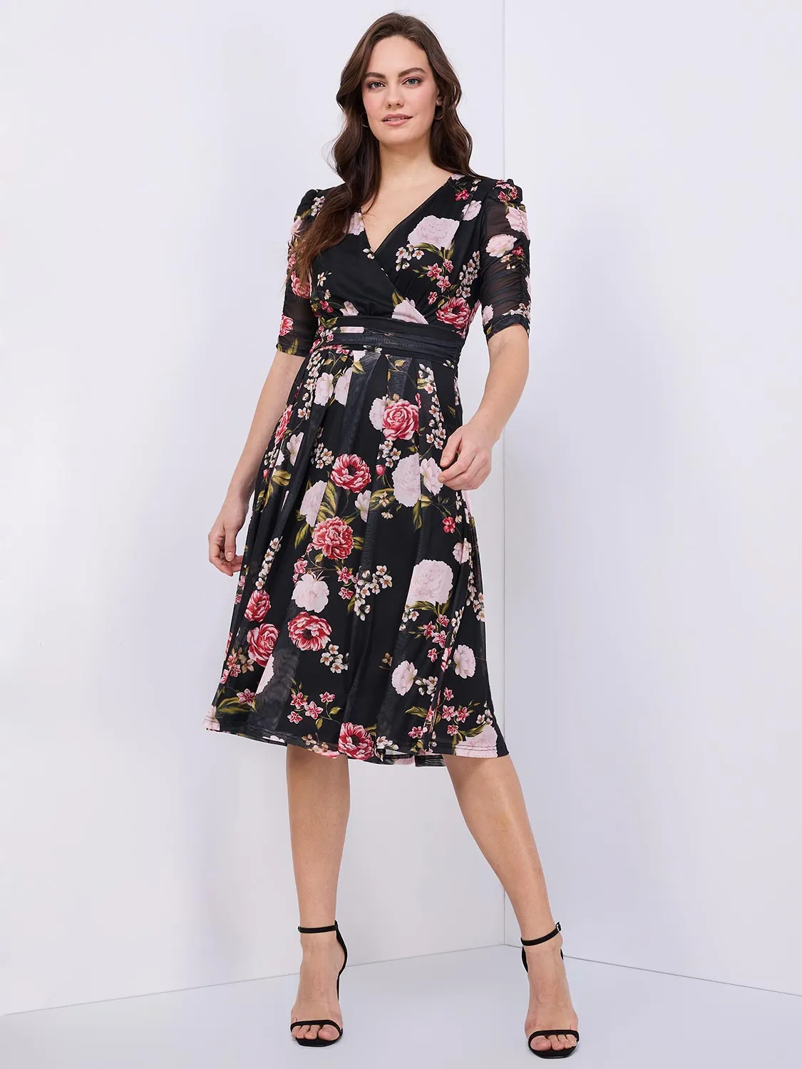 Floral Print Midi Dress With Pockets sold by Suzy Shier product image thumbnail 3