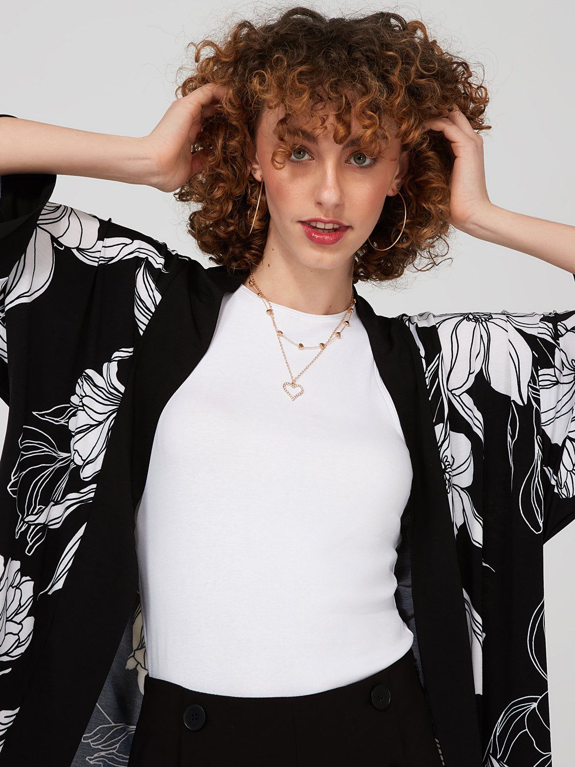 Printed 3/4 Sleeve Kimono sold by Suzy Shier product image thumbnail 2