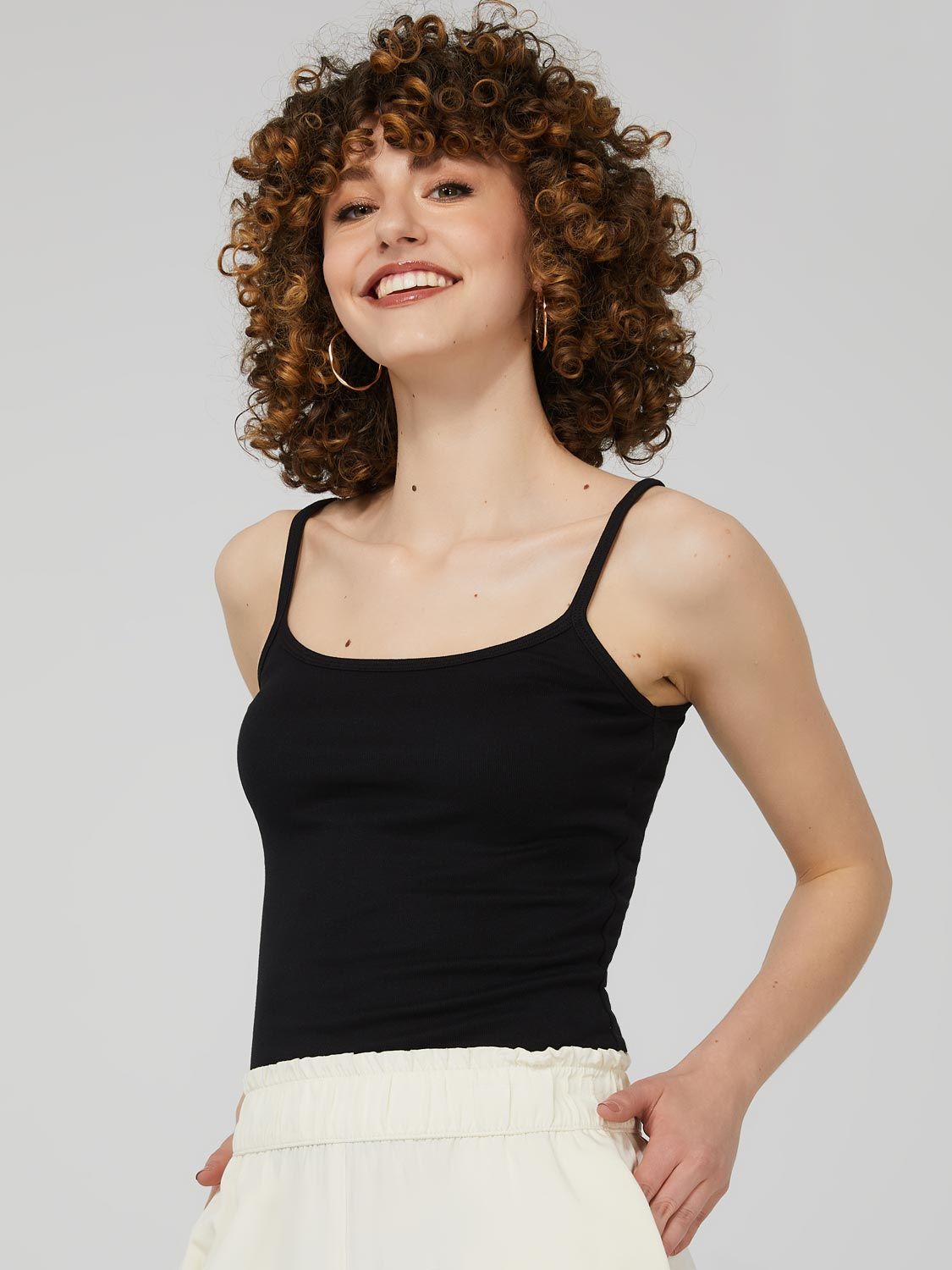 Ribbed Scoop Neck Tank Top sold by Suzy Shier product image thumbnail 5