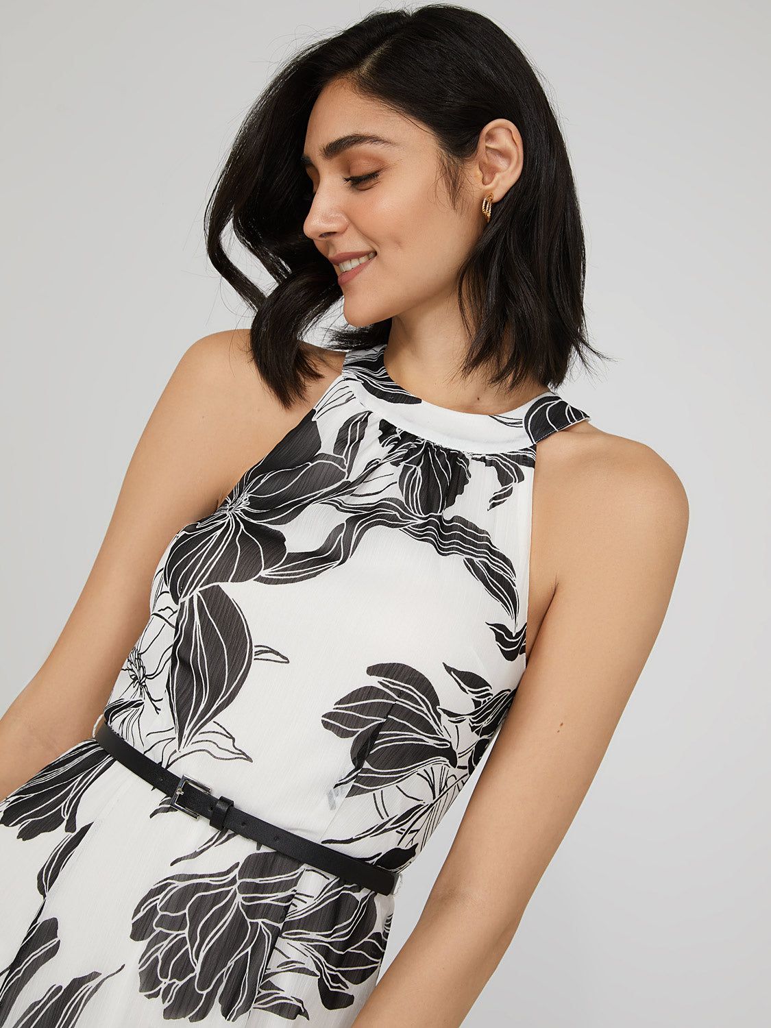 Floral Print Halter Midi Dress With Belt sold by Suzy Shier product image thumbnail 2