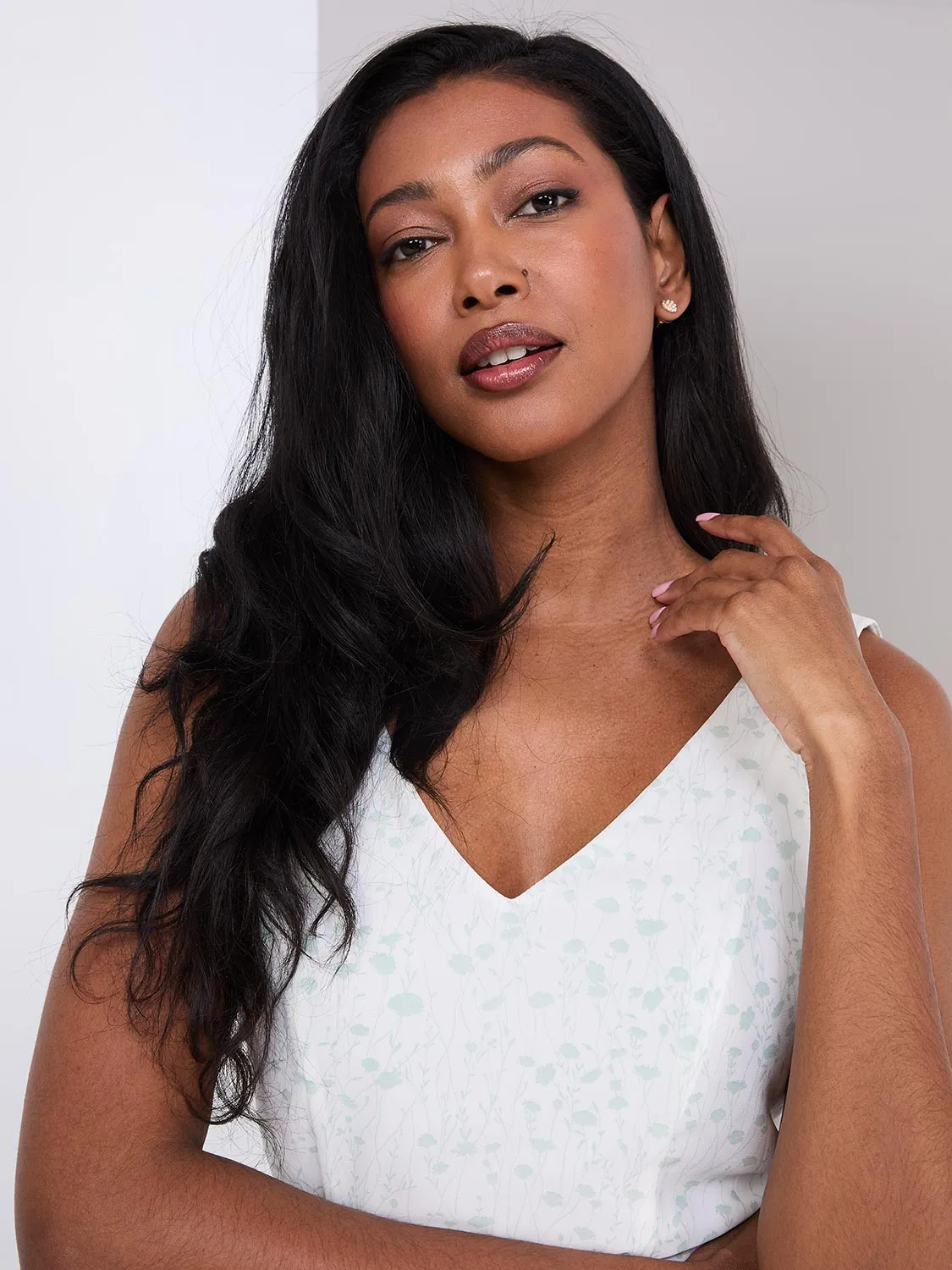 Sleeveless Printed V-Neck Chiffon Dress sold by Suzy Shier product image thumbnail 2