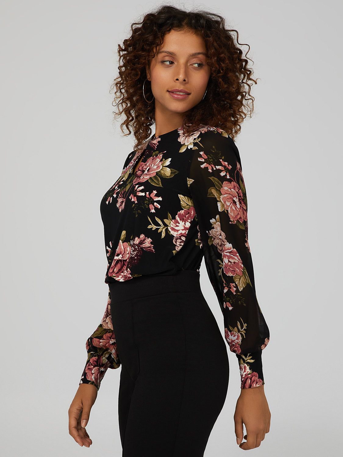 Floral Keyhole Bubble Sleeve Top sold by Suzy Shier product image thumbnail 3