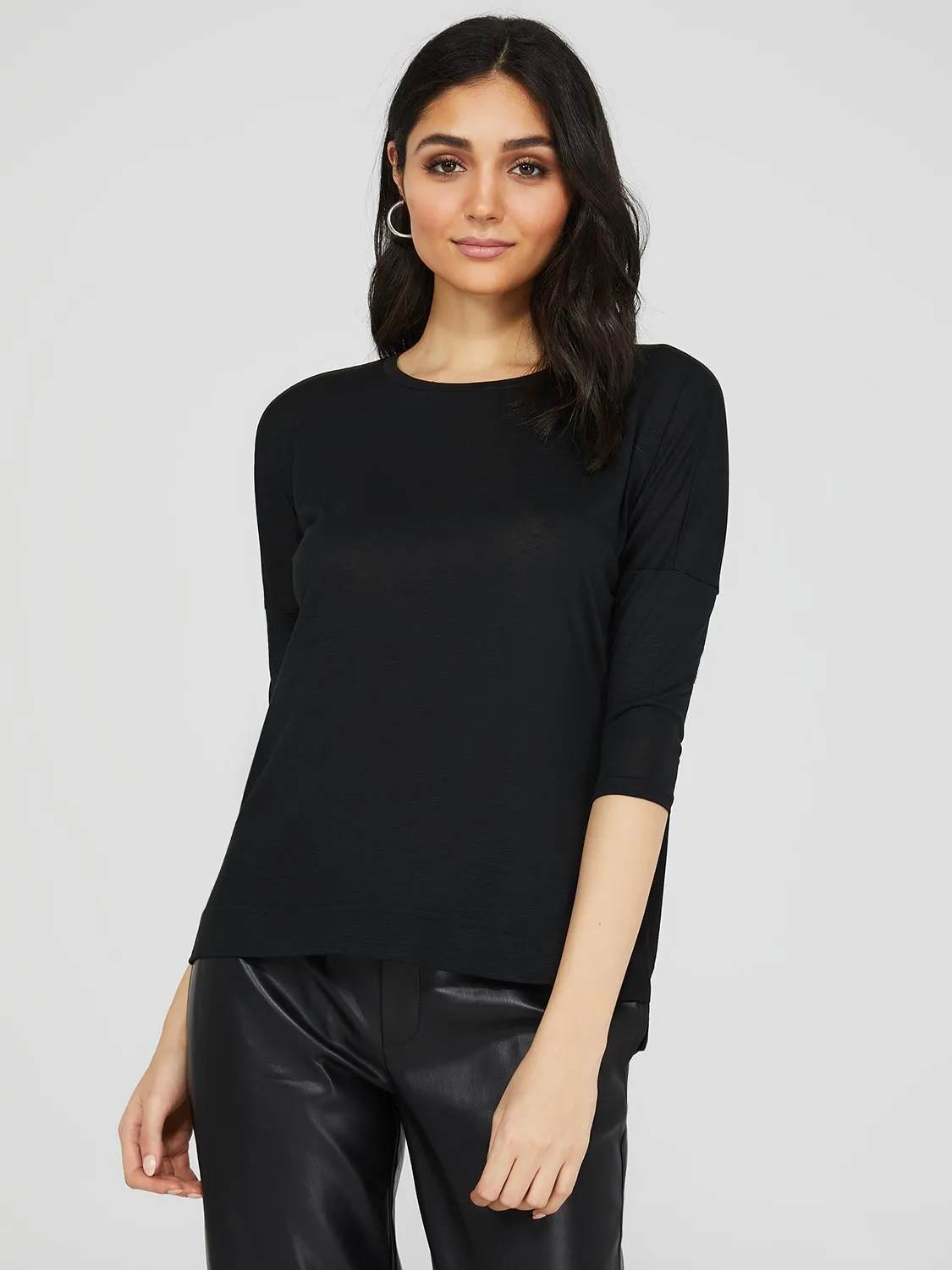 3/4 Dolman Sleeve Round Neck Long Top sold by Suzy Shier product image thumbnail 5