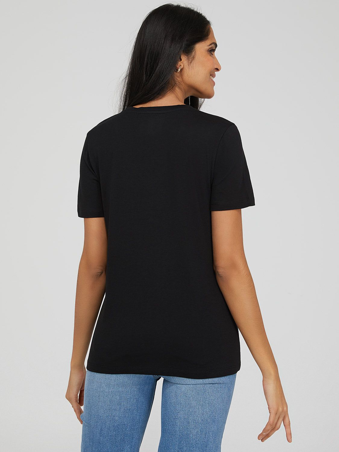 Relaxed Fit V-Neck Top sold by Suzy Shier product image thumbnail 11