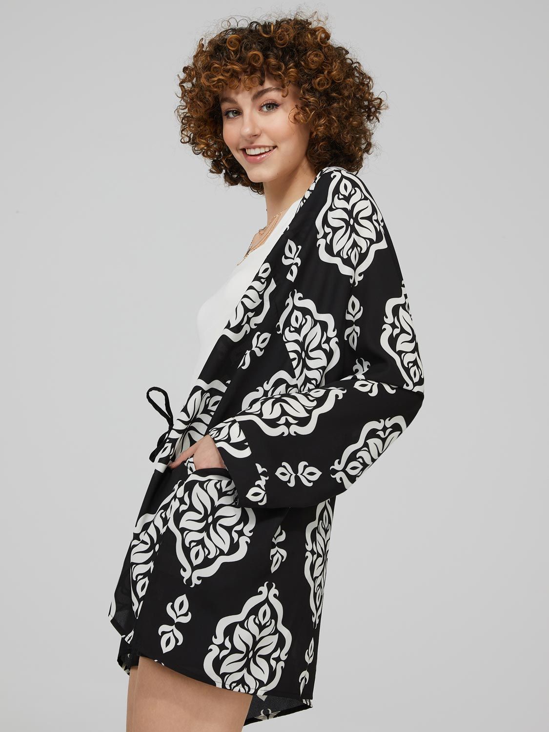 Printed Crepe Kimono sold by Suzy Shier product image thumbnail 4