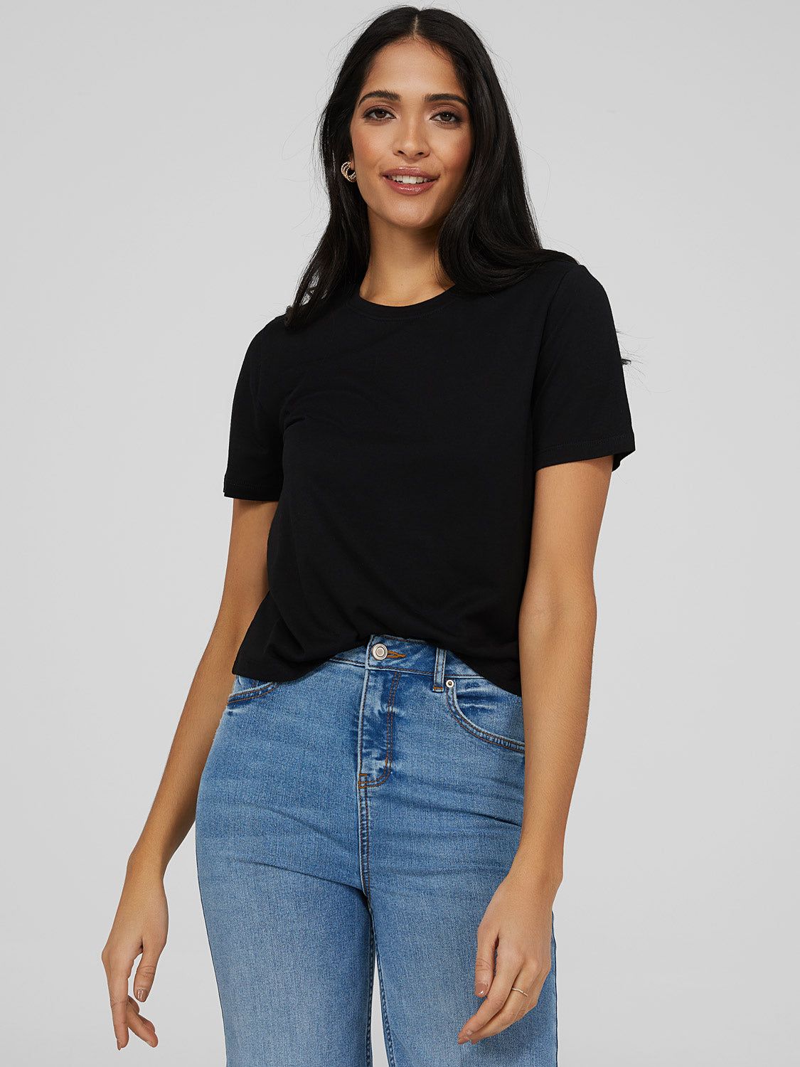 Cropped Boxy T-Shirt sold by Suzy Shier product image thumbnail 5