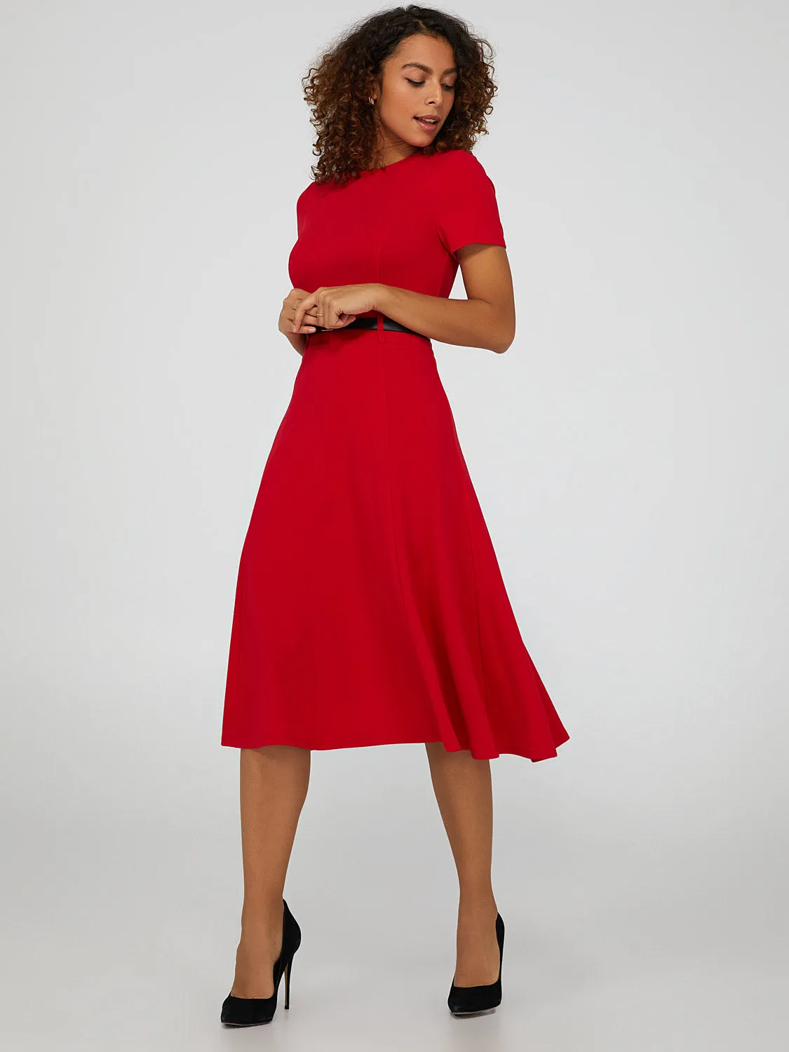 Short Sleeve Midi Dress With Belt sold by Suzy Shier product image thumbnail 3