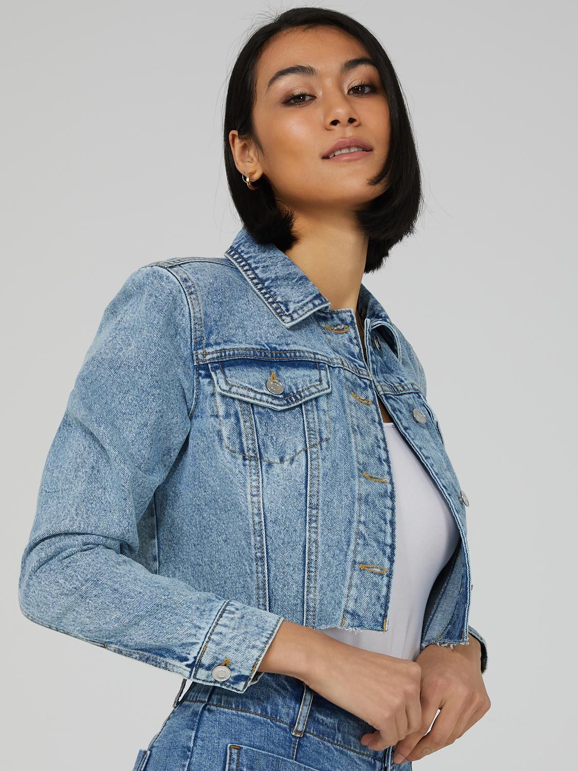 Cropped Raw Edge Denim Jacket sold by Suzy Shier product image thumbnail 2