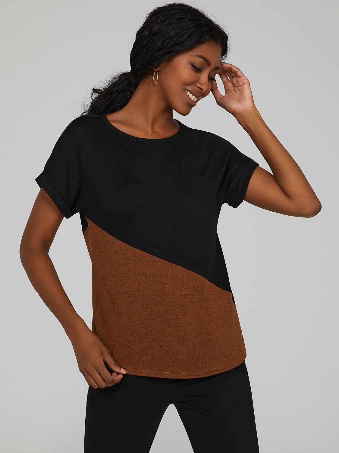 Color Block Cuff Sleeve T-Shirt sold by Suzy Shier