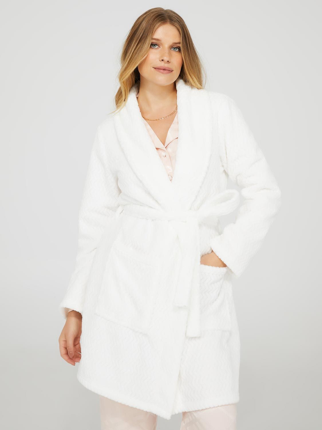 Chevron Plush Robe sold by Suzy Shier product image thumbnail 2
