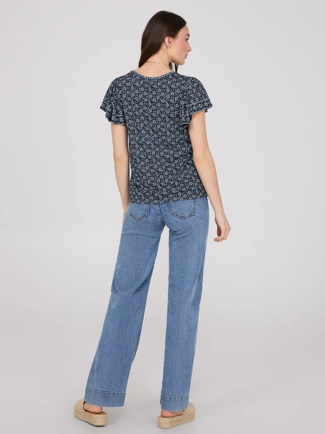 Printed Scoop Neck Flutter Sleeve Jersey Top sold by Suzy Shier product image thumbnail 4