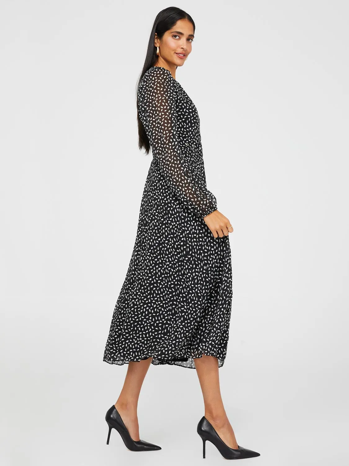 Printed Round Neck Midi Dress With Pleated Skirt sold by Suzy Shier product image thumbnail 4