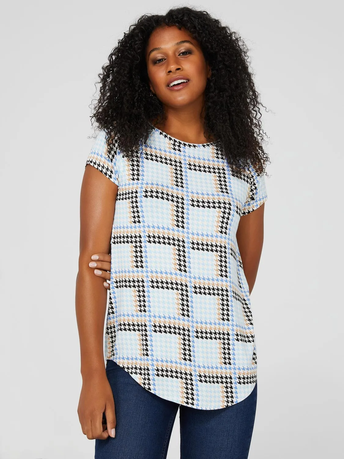 Plaid Raglan Sleeve Top With Rounded Hem sold by Suzy Shier product image thumbnail 3