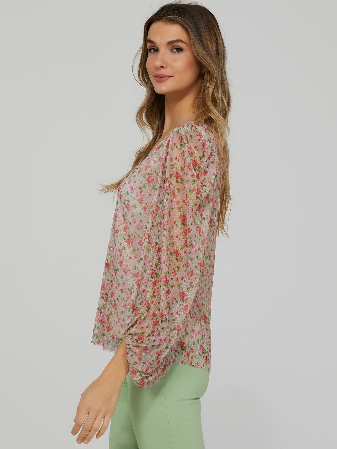 Printed 3/4 Volume Sleeve Top sold by Suzy Shier product image thumbnail 3