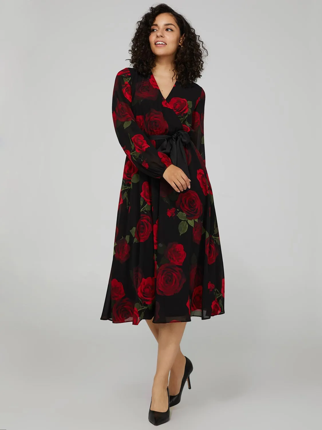 Floral Print Chiffon Cross-Front Midi Dress sold by Suzy Shier product image thumbnail 3