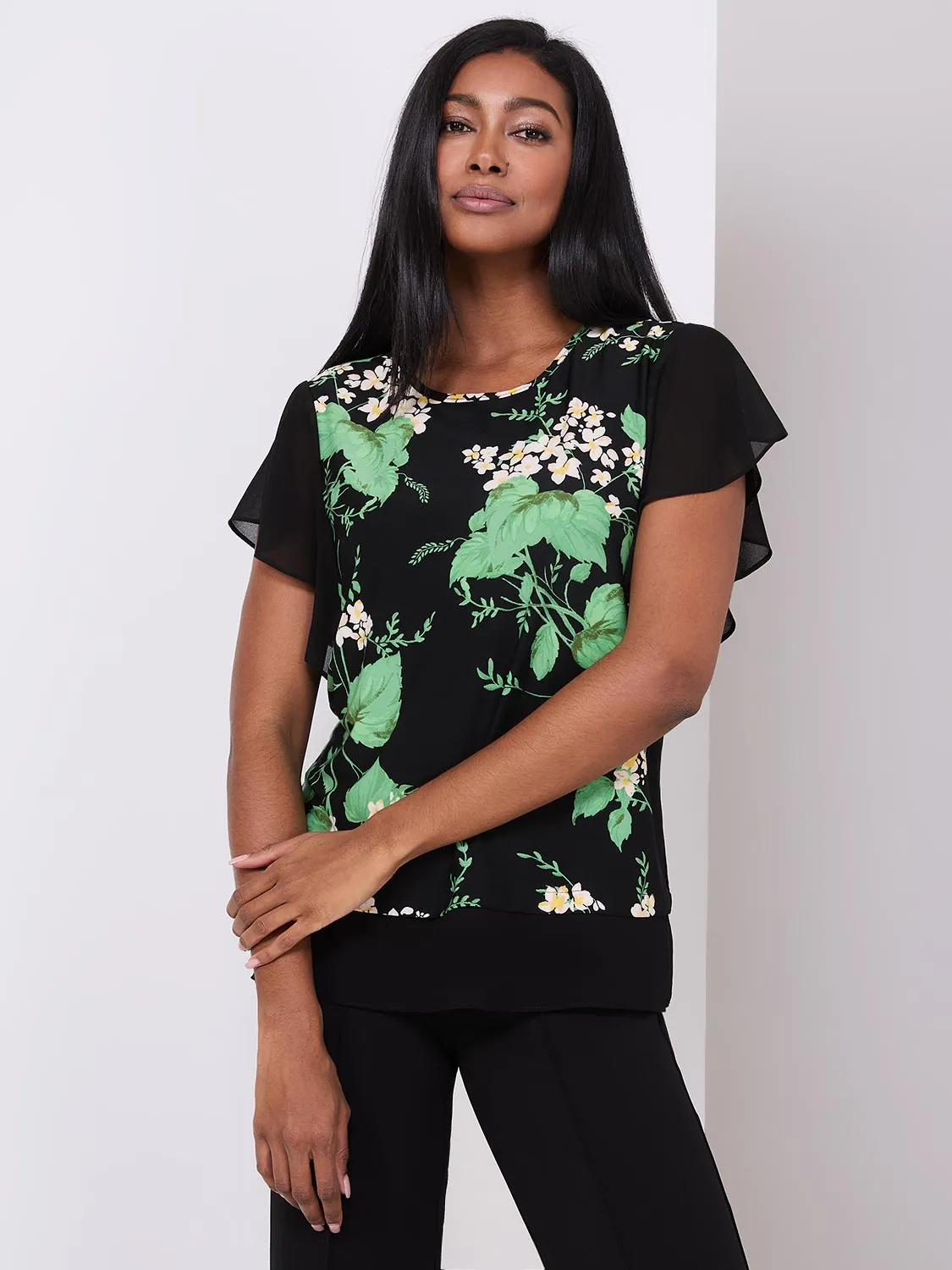 Floral Print 2-Fer Chiffon Crew Neck Top sold by Suzy Shier product image thumbnail 3