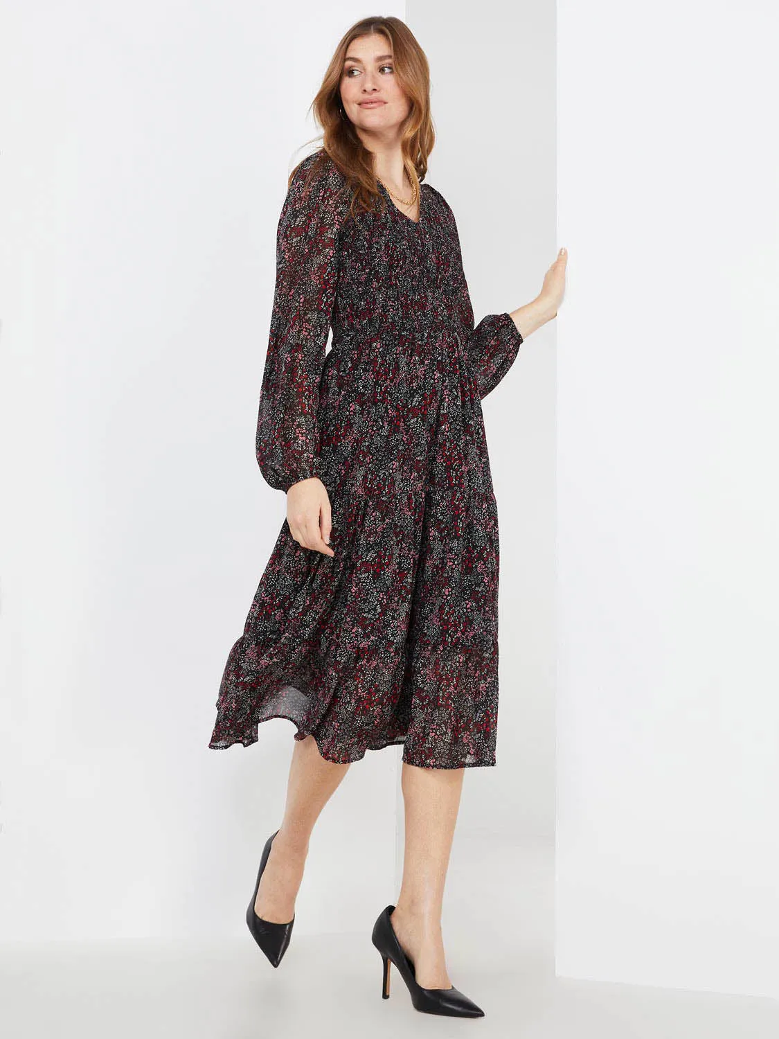 Printed Smocked V-Neck Midi Dress sold by Suzy Shier product image thumbnail 4