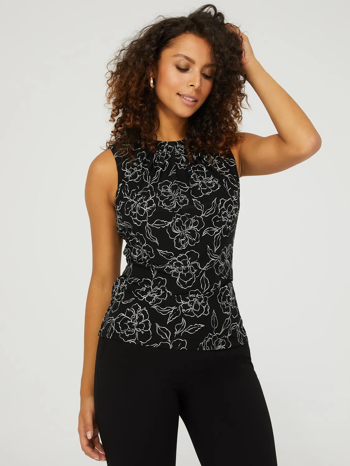 Floral Print Sleeveless Top sold by Suzy Shier product image thumbnail 3