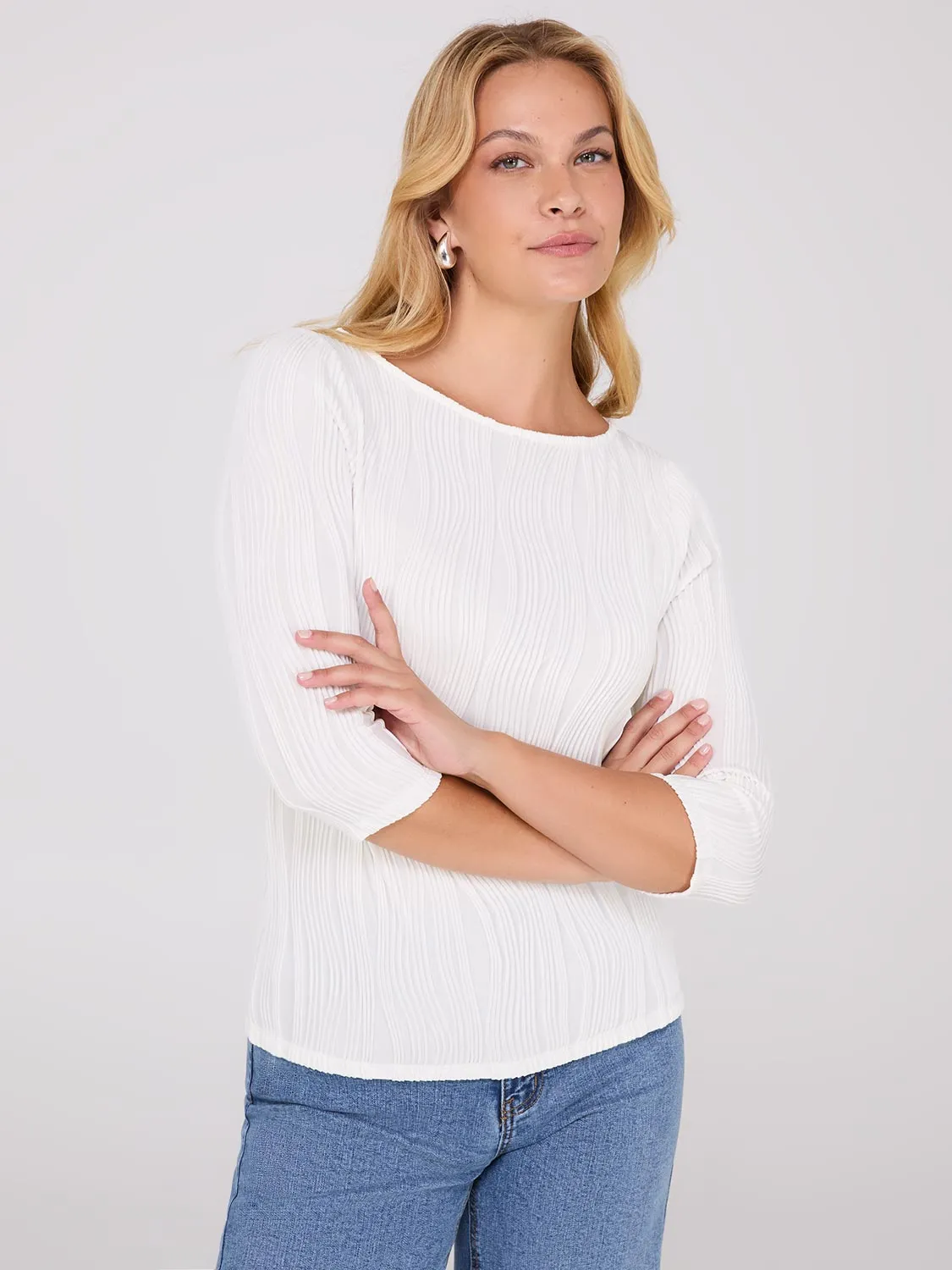 Wave Pattern Boat Neck Top sold by Suzy Shier product image thumbnail 3