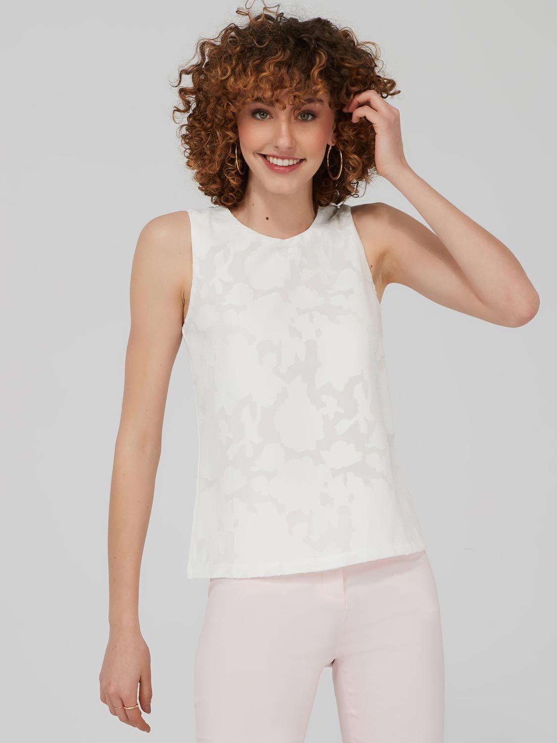 Textured Round Neck Sleeveless Top sold by Suzy Shier product image thumbnail 2