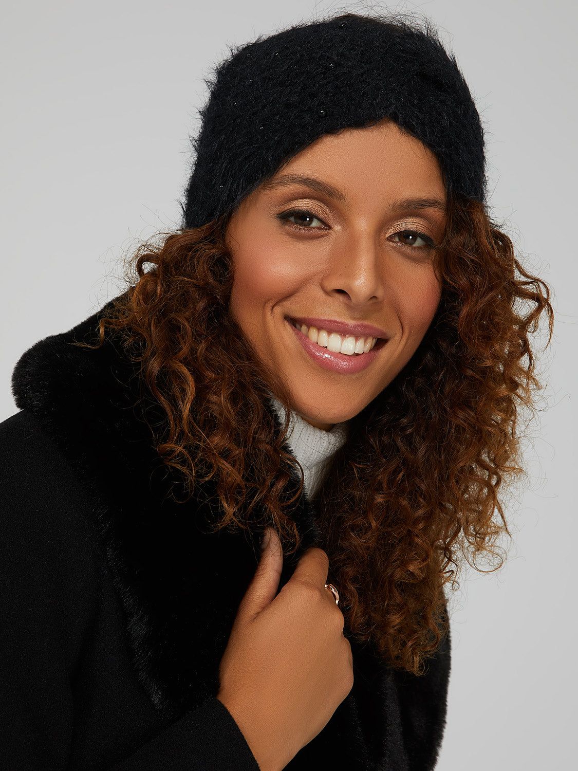 Fuzzy Pearl Headband sold by Suzy Shier product image thumbnail 3