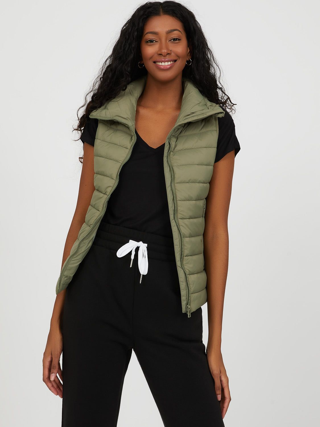Sleeveless Lightweight Puffer Vest sold by Suzy Shier product image thumbnail 7