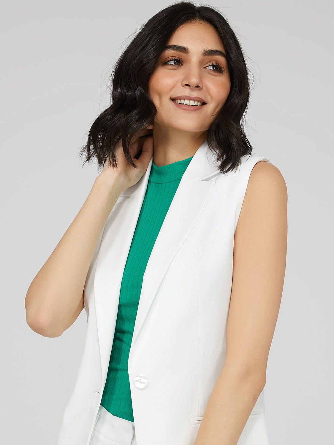 Sleeveless One-Button Blazer sold by Suzy Shier product image thumbnail 2