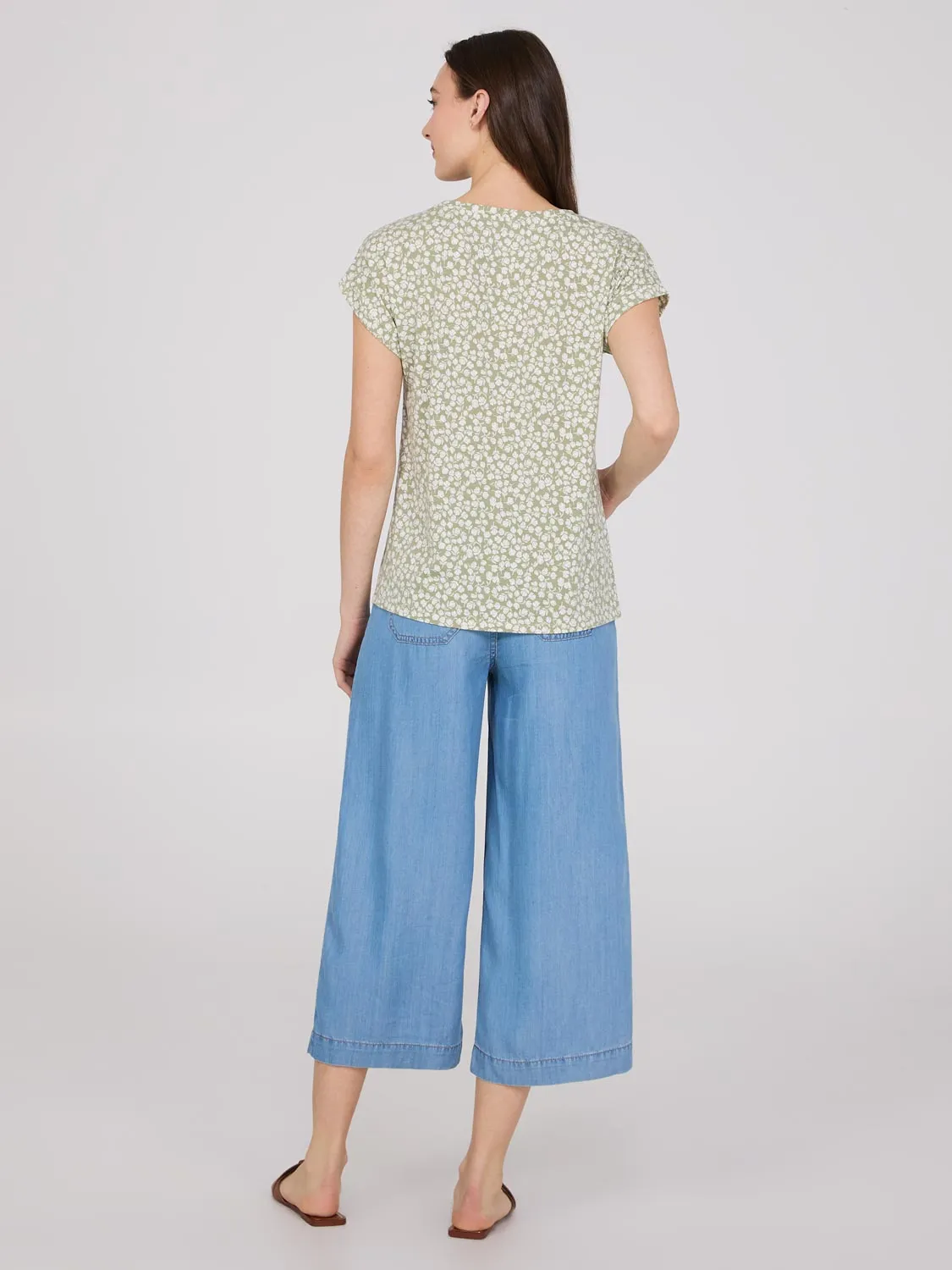 Floral Print Cuffed Dolman Sleeve Top sold by Suzy Shier product image thumbnail 4