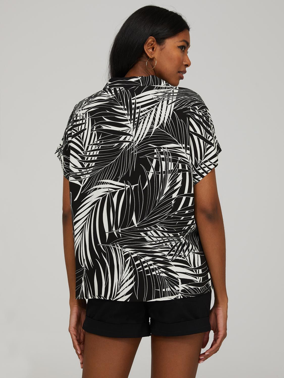 Palm Leaf Print Short Sleeve Button-Front Resort Shirt sold by Suzy Shier product image thumbnail 4