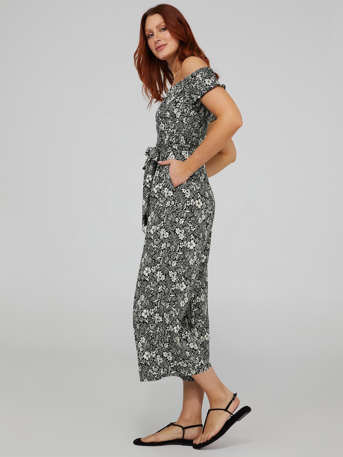 Printed Off-The-Shoulder Wide Leg Jumpsuit sold by Suzy Shier product image thumbnail 4